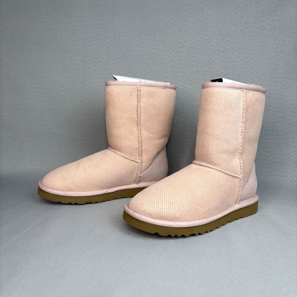 Womens 7 UGG Boots Classic Short Baby Pink Perforated Boho Festival w/ Box RARE! - Picture 7 of 15